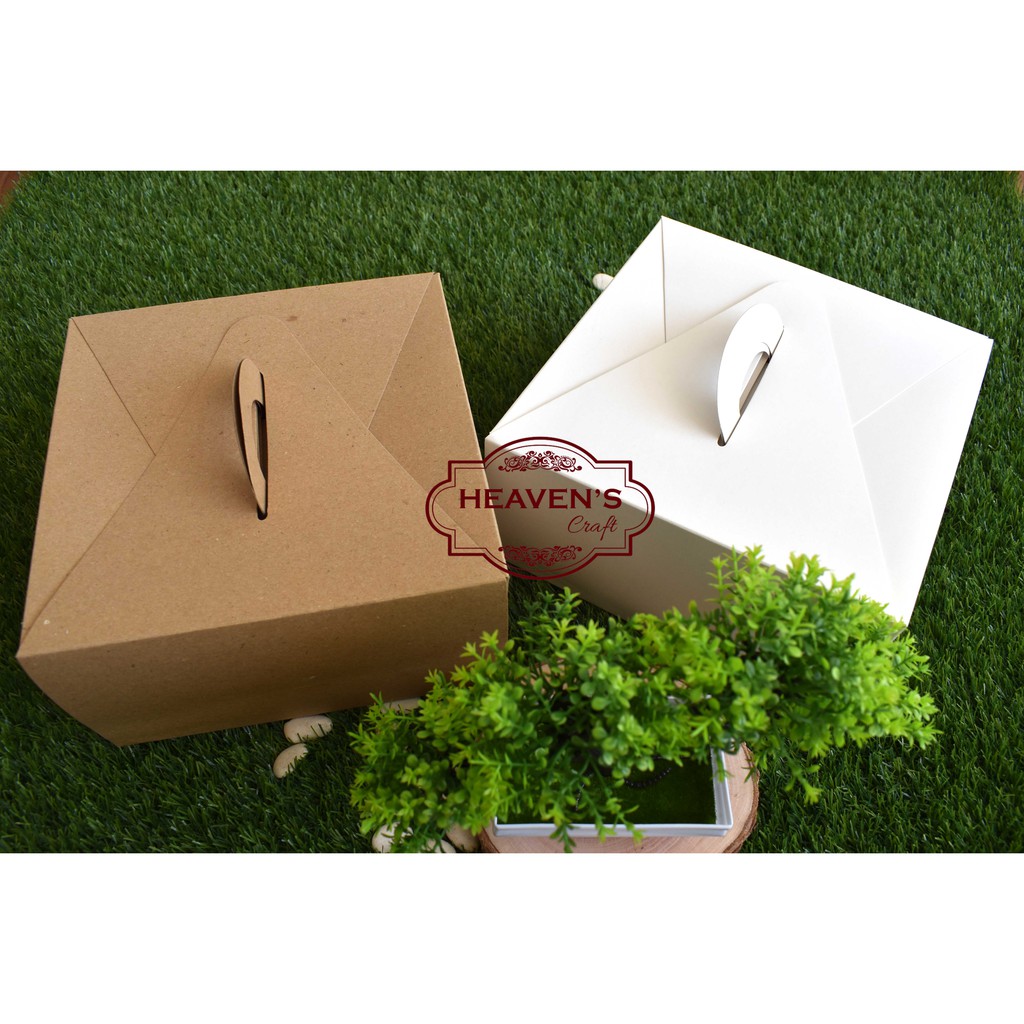 Box cake/tart handle 350gsm ivory (1pak = 5pcs)