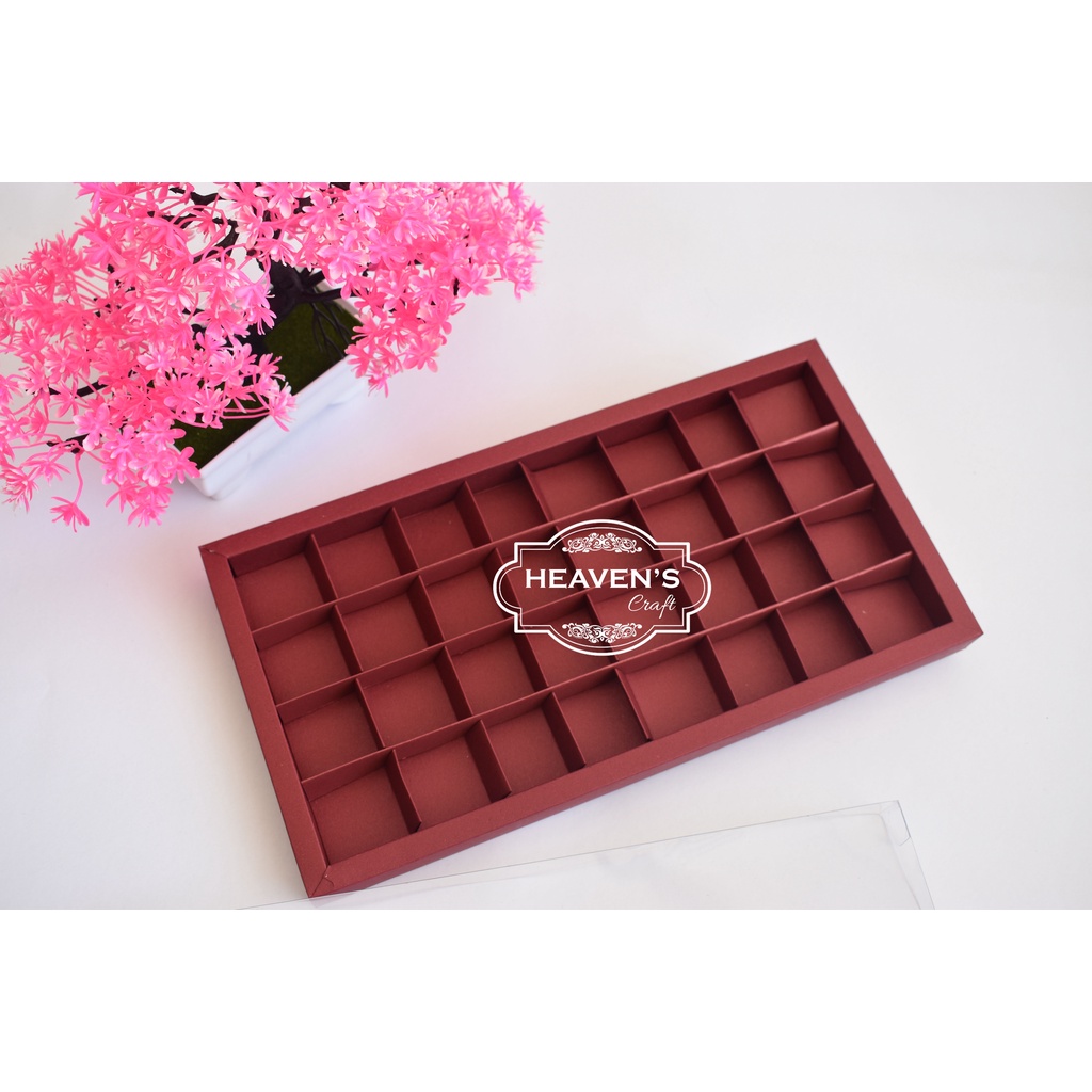 Box mika coklat/praline isi 32