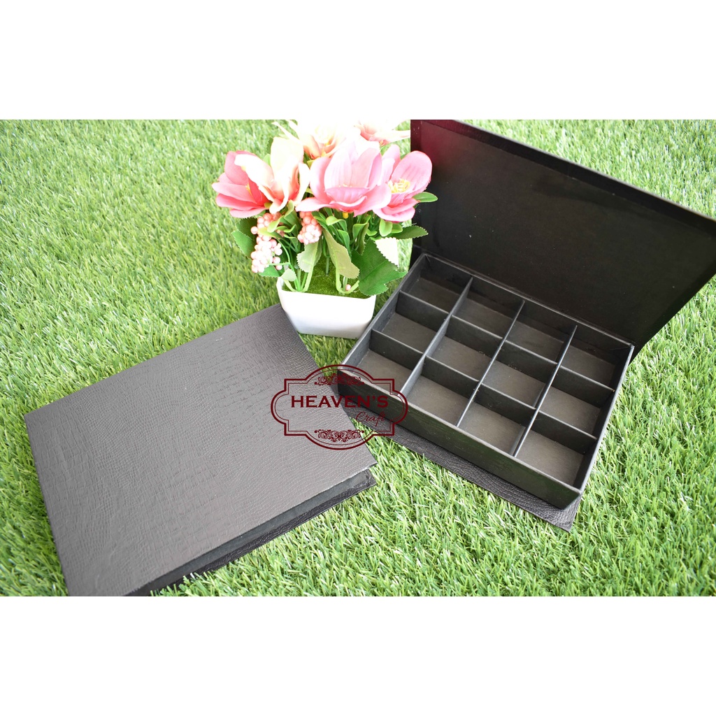 Box isi 12 model buku (full HB) susan