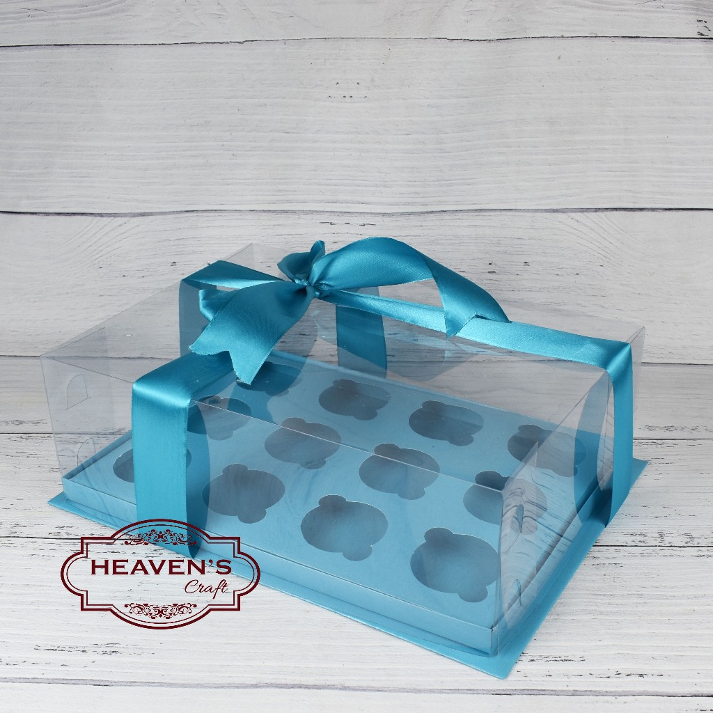 Box cupcake isi 12 (alas double karton dengan pita)